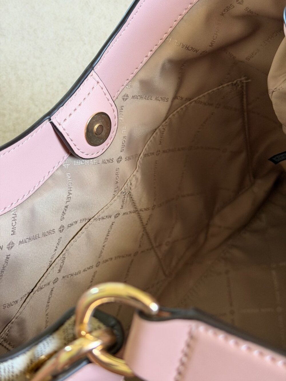 Michael Kors Signature Large Tote Bag Pink & Vanilla - Picture 5 of 15